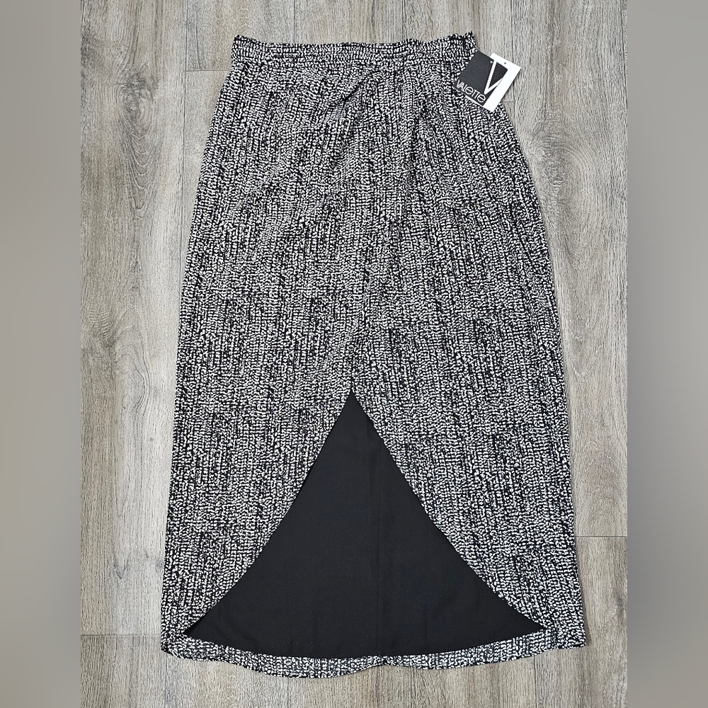 Valette Black & White Skirt *NWT* - Picture 2 of 4